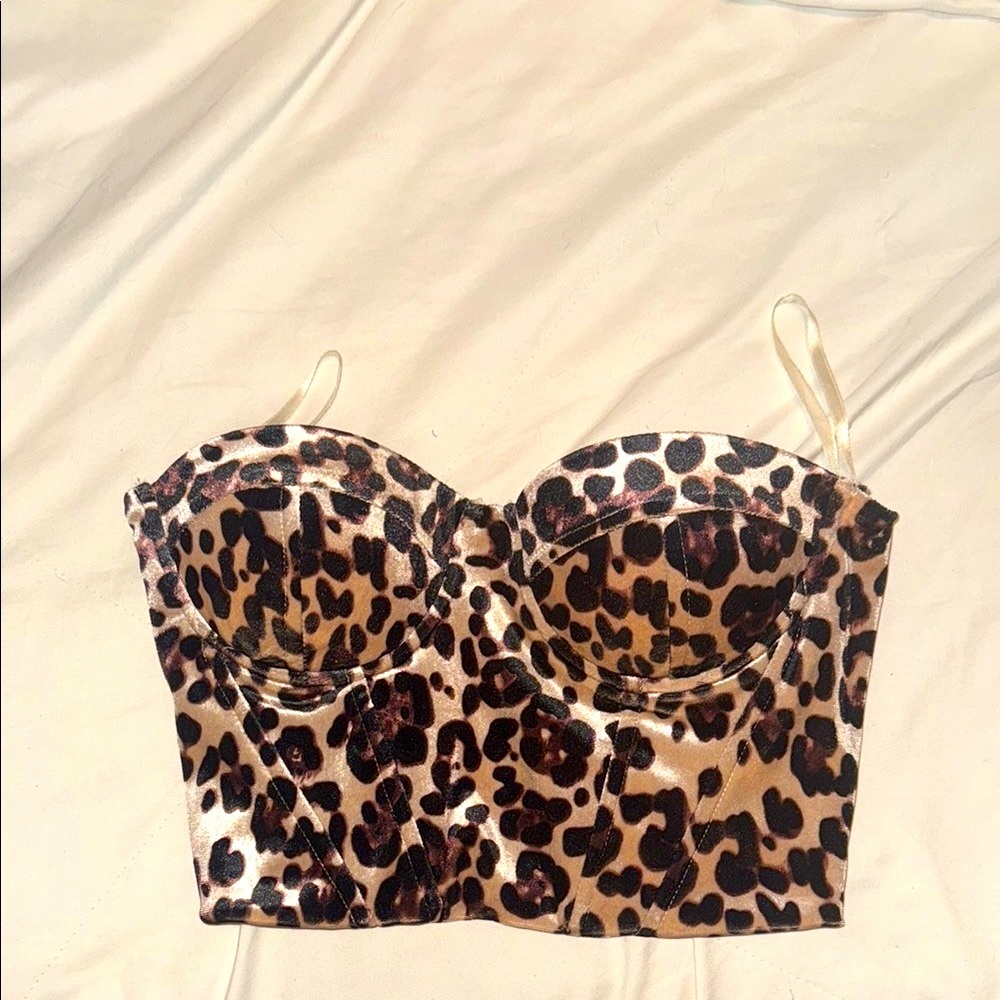 Superdown Cheetah 🐆 Tan Cream Bustier strapless Top